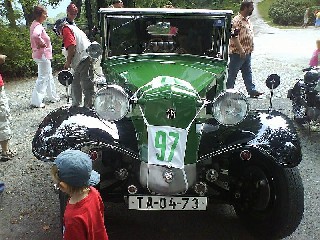 _tDSC00167.jpg - O víkendu potěšilo srdce automobilistů tradiční setkání veteránů v jesenických lázních. 