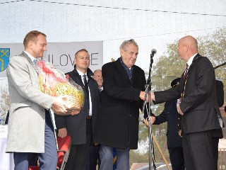 JT39TitulA.jpg - Prezident ČR Miloš Zeman navštívil Mikulovice.