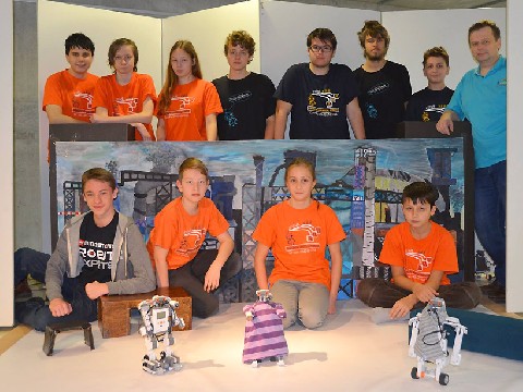Gymnázium Jeseník si zapsalo jedinečné světové prvenství v historii robotiky i umění