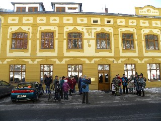 JT10.jpg - Velký svátek pro Zlaté Hory - slavnostní otvírání hotelu Praděd. FOTO (ček)