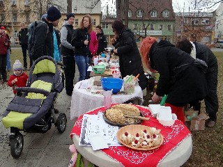 JT07.jpg - Restaurant day nabízel domácí i profesionální pochoutky. FOTO (ev).jpg