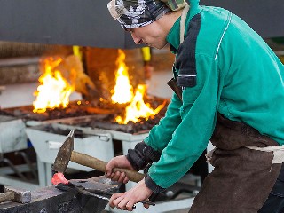 JT16TitulA.jpg - Kovářská soutěž v Horních Heřmanicích.